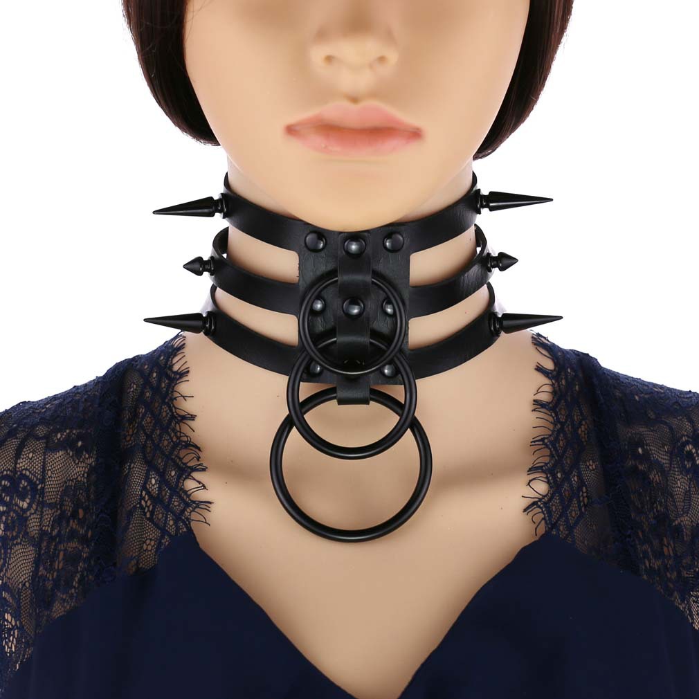 Women'S Emo Accessories - Collana girocollo in pelle con borchie