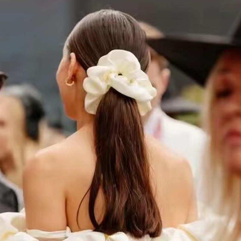 Withyoo | Scrunchie Oversize 1 - Women Accessories Sale recensione e prezzo