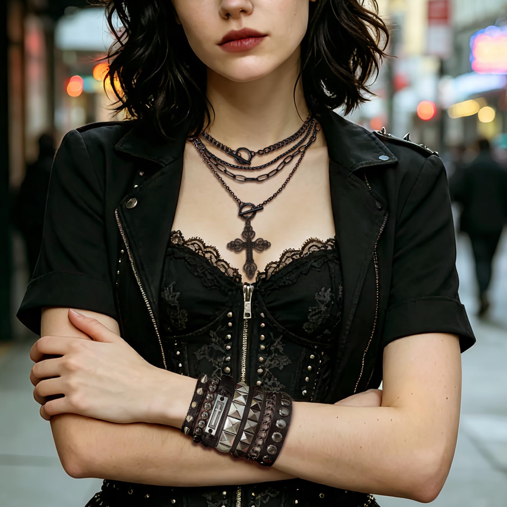 Collana a strati con ciondolo  - Women'S Emo Accessories recensione e prezzo