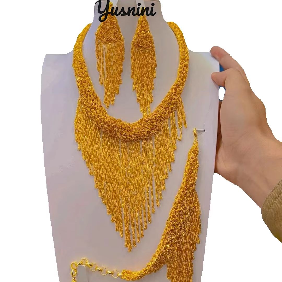 Nuovo Set di Gioielli da Sposa - Women Accessories Dubai recensione e prezzo